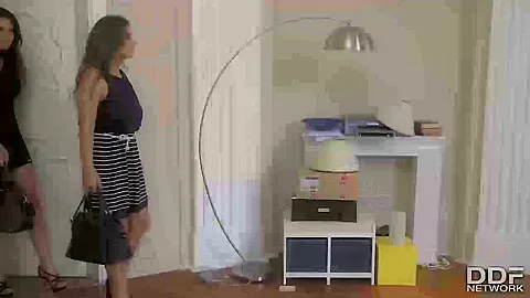 Pussy Pleasuring - PornWorld