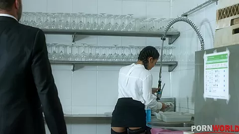 Multi-Course Cum Dinner - PornWorld
