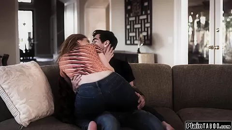Redhead babe allow her ex to lick and fuck her one last time