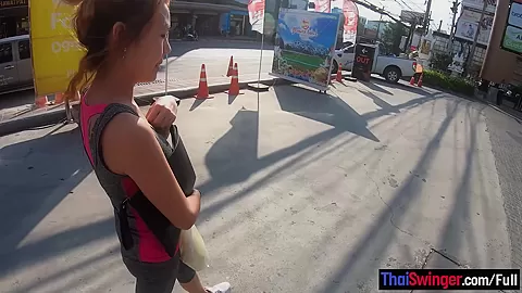 Thai climber girlfriend was not very good at it but she was better at sex