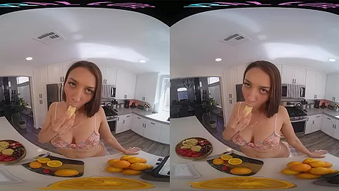 VRALLURE Juicer Gotta Juice