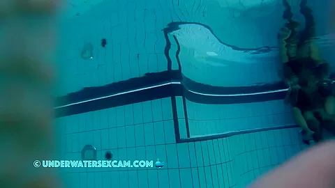 They Look For An Unobserved Place For Fucking