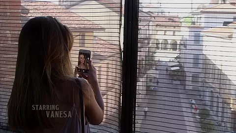 The Sexy Tourist - Vanesa - Met-Art