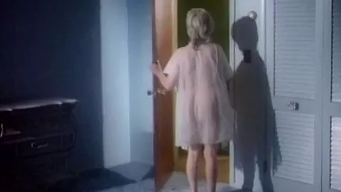 Chesty Morgan - Deadly Weapons