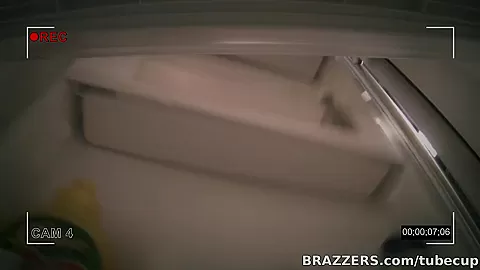 CFNM: Professional Perv