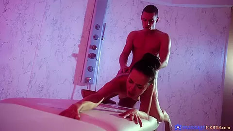 Erotic Massage With Creampie Climax - MassageRooms