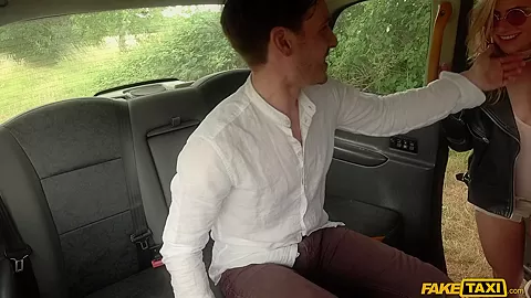 Horny Couple Hire The Taxi For Sex - FakeTaxi