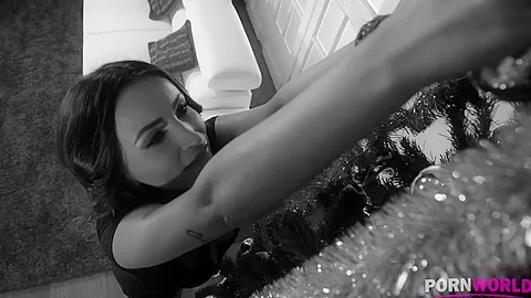 The Night Before Xmas - PornWorld