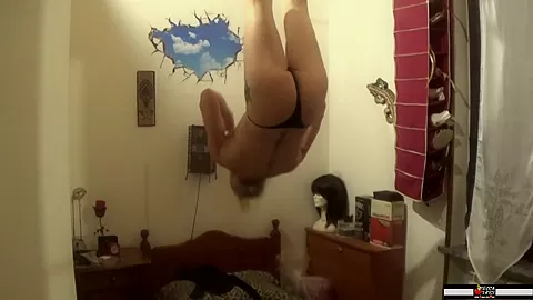 Un Giorno A Casa Di Arianna Pov - Sex Movies Featuring Peccatrici Produzioni