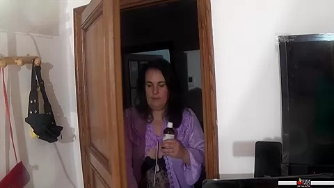Massaggiatrice Del Cazzo - Sex Movies Featuring Peccatrici Produzioni