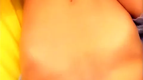 Hot Girl Dripping Wet Pussy On Snapchat!!