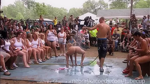 amateur nude contest at this years nudes a poppin festival