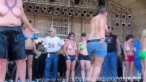 wet wild and horny iowa milf cougar biker bitches