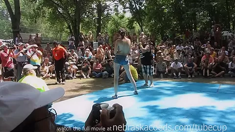 chicago amateurs oil wrestling at nudist resort