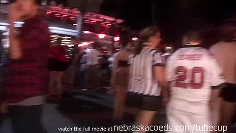so much hot ass and tits exposed on the streets