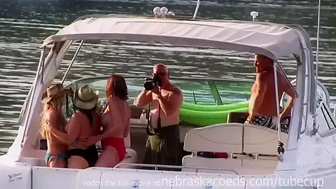 wet and wild babes on vacation