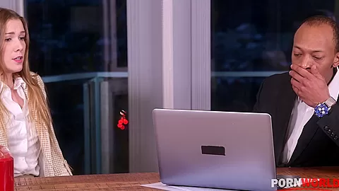 Lazy Bimbo Gets Boned in the Bottom by Her Black Boss to Save Her Job GP1806 - PornWorld