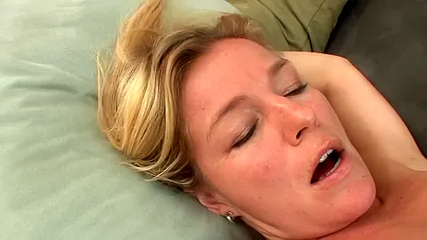 Horny Stepmom Lures Young Girl Into Lesbian Sex - NaughtyGirls