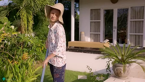 Aquawoman - Sex Movies Featuring Katya-Clover
