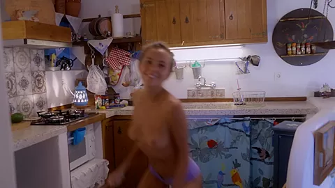 Cook And Talk - Sex Movies Featuring Katya-Clover