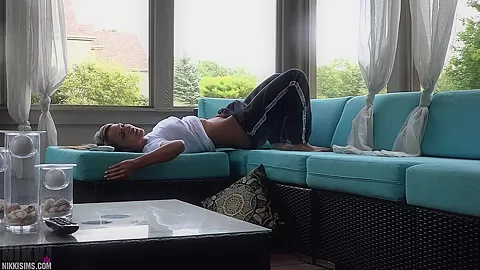 Nikki Horny TV Video