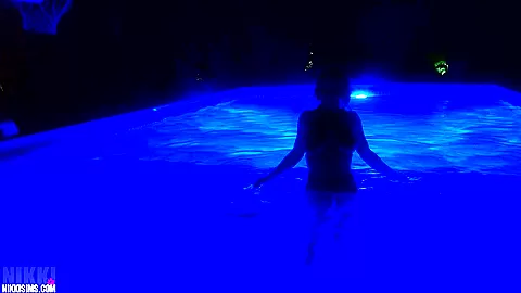 Nikki Late Night Skinny Dip