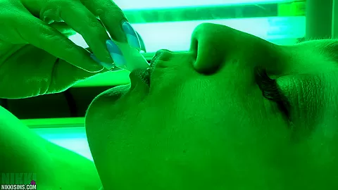 Nikki Tanning Ice Video