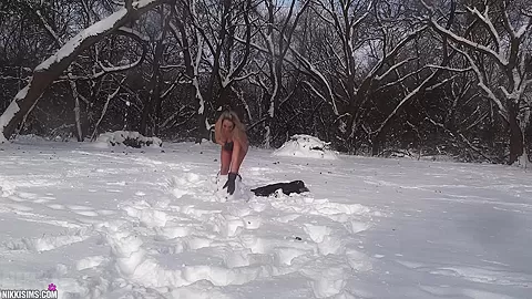 Nikki Snowball Challenge