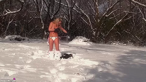 Nikki Snowball Challenge