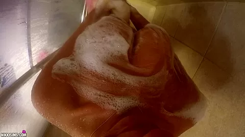 Nikki Shower POV