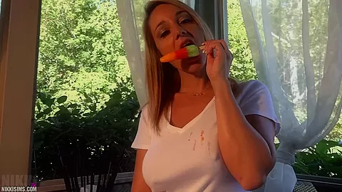 Nikki Popsicle Video