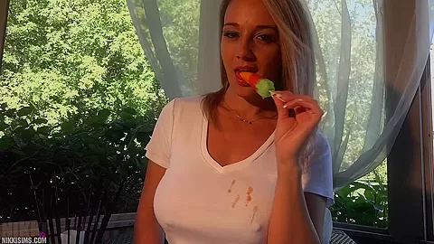 Nikki Popsicle Video