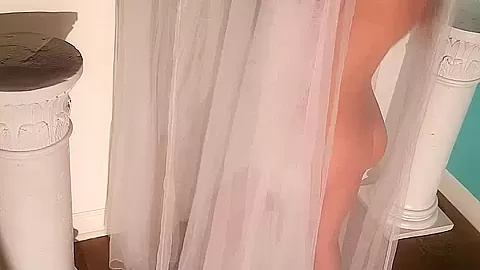 Madden Sheer Boa Video