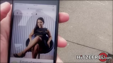 HITZEFREI Emma meets a guy from a German dating app
