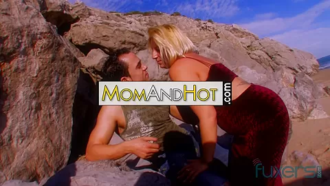 MILF has anal beach sex