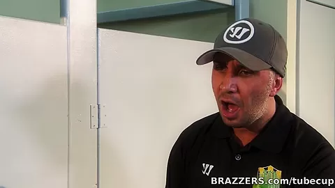 Big Tits In Sports: Super Hole XLVII