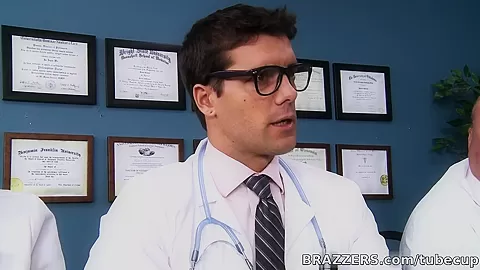 Doctor Adventures: License To Fuck