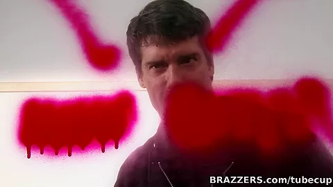 Milfs Like it Big: Busted