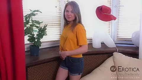 Molly in Red hat - avErotica