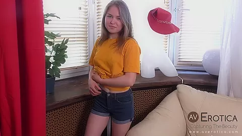 Molly in Red hat - avErotica