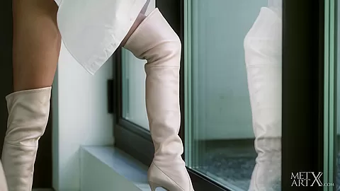 Hot In Boots - Sabrisse A - MetArtX