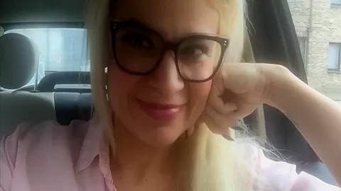 Pedal Pumping By Blond Glasses Milf - SoloAustria