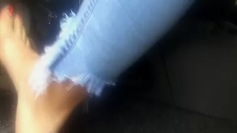 Pedal Pumping By Blond Glasses Milf - SoloAustria