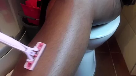 Ebony Shaving Fetish - SoloAustria