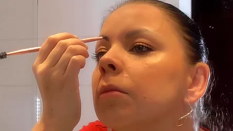 Carla Make Up Fetish With Full Make Up - SoloAustria