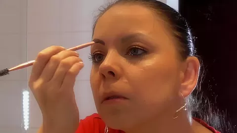 Carla Make Up Fetish With Full Make Up - SoloAustria