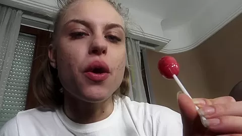 Kinky Fetish Naughty Brat Girl Bubble Gum L Oli Teasing - SoloAustria
