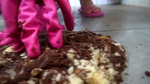 Piss teen 18+ Princess Kitty Prepare A Cake For You - SoloAustria