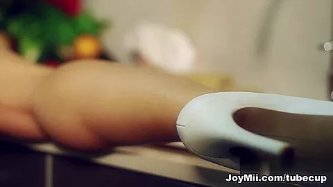 Alexa and Joel - Be Italian