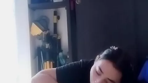 Petite Latin Girlfriend Vs The Laziest Boyfriend In The World - Hotplace69
